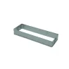 Rectangle en inox d’une hauteur de 3.5 cm, le moule micro-perforé
